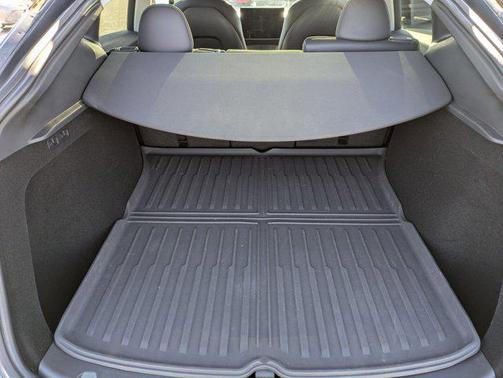 2024 Tesla Model Y Performance Dual Motor All-Wheel Drive