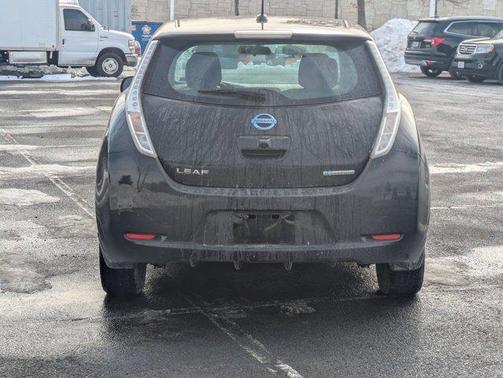 2016 Nissan Leaf S