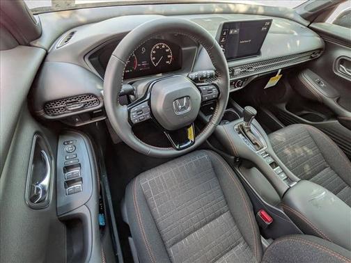 Urban Gray Pearl 2026 Honda HR-V AWD Sport