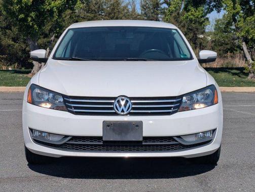 Candy White 2015 Volkswagen Passat 1.8T Limited Edition