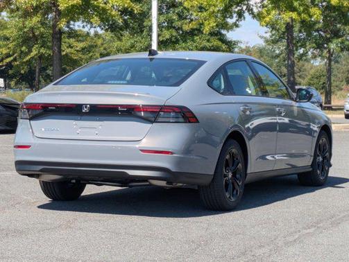 2025 Honda Accord Sport SE 1.5T