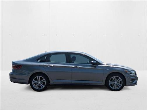2021 Volkswagen Jetta 1.4T R-Line