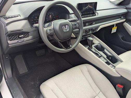 2025 Honda Accord Sport SE 1.5T