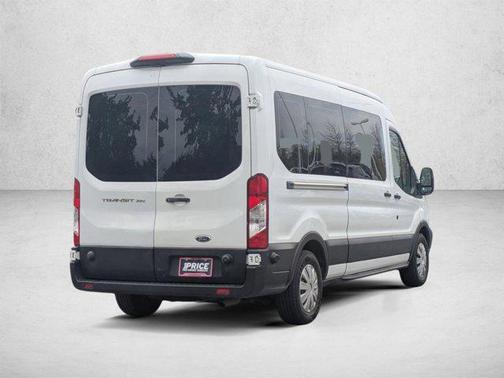 Oxford White 2019 Ford Transit-350 XLT