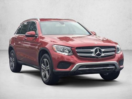 designo Cardinal Red Metallic 2018 Mercedes-Benz GLC 300 Base