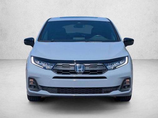 Platinum White Pearl 2025 Honda Odyssey Sport-L