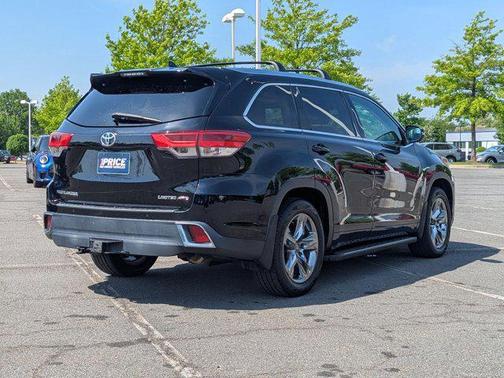 2017 Toyota Highlander Limited Platinum