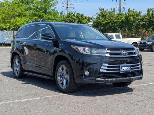 2017 Toyota Highlander Limited Platinum