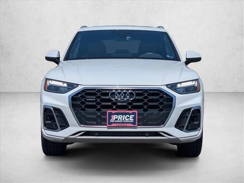 Glacier White Metallic 2024 Audi Q5 45 S line Premium Plus