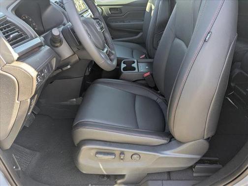 Sonic Gray Pearl 2026 Honda Odyssey Sport-L