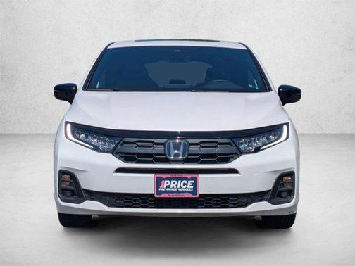Platinum White Pearl 2025 Honda Odyssey Sport-L