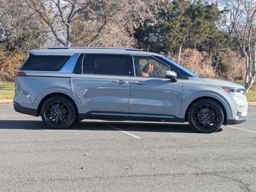 2024 Kia Carnival SX Prestige
