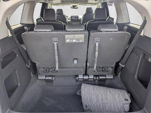 Crystal Black Pearl 2024 Honda Odyssey EX-L