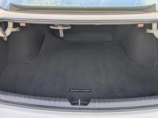 2021 Hyundai SONATA SE