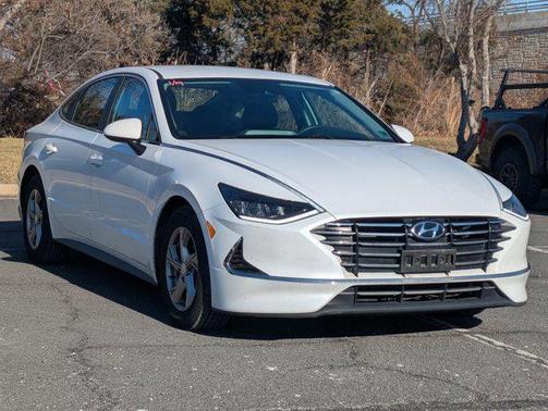 2021 Hyundai SONATA SE