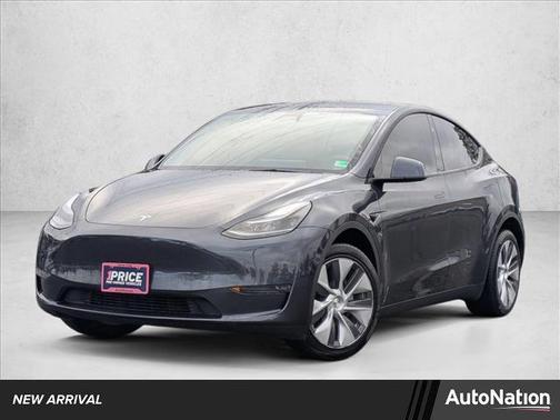 2024 Tesla Model Y Long Range Dual Motor All-Wheel Drive