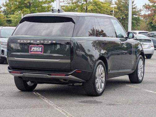 2024 Land Rover Range Rover P400 SE
