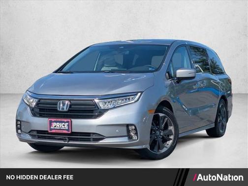 Lunar Silver Metallic 2022 Honda Odyssey Elite