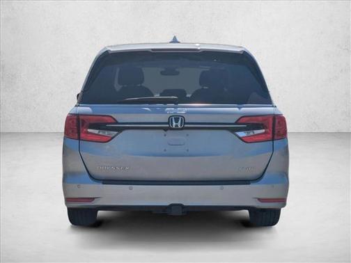 Lunar Silver Metallic 2022 Honda Odyssey Elite