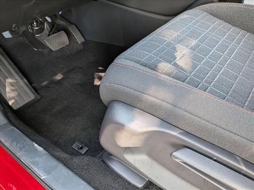 Milano Red 2027 Honda HR-V Sport