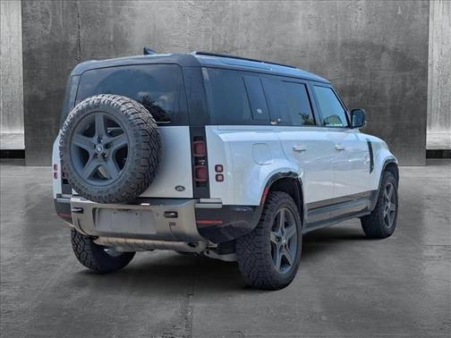 2021 Land Rover Defender 110 X-Dynamic HSE
