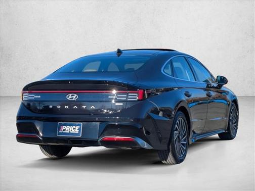 2024 Hyundai SONATA Hybrid Limited