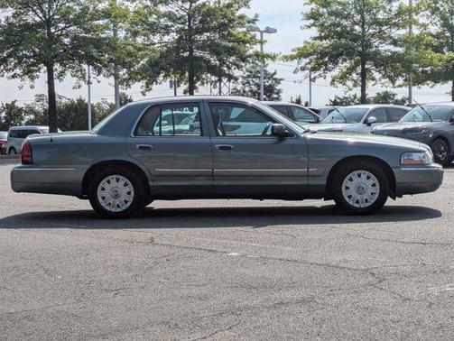 2005 Mercury Grand Marquis GS