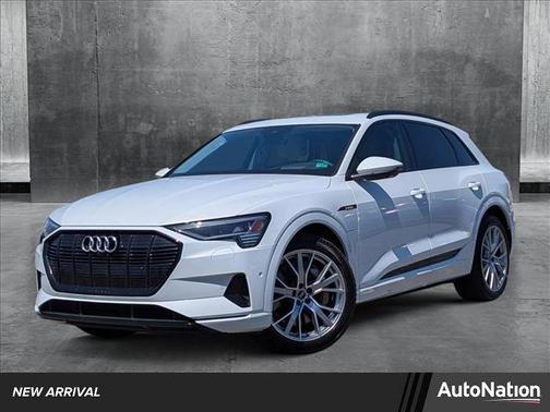 2021 Audi e-tron Prestige