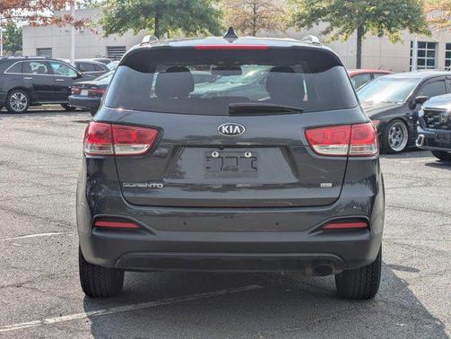 2018 Kia Sorento LX