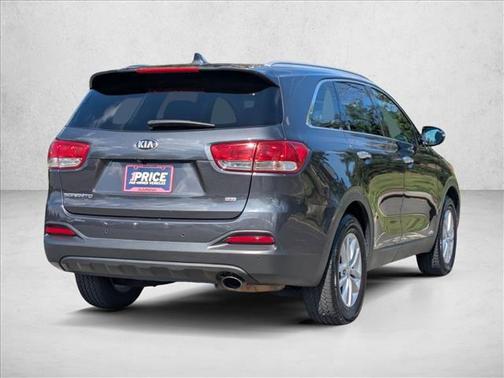2018 Kia Sorento LX
