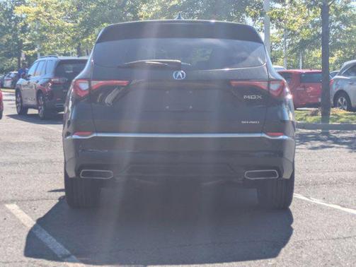 Majestic Black Pearl 2023 Acura MDX Technology Package