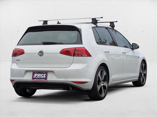 2015 Volkswagen Golf GTI 2.0T SE 4-Door