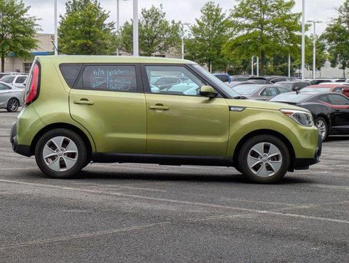 2016 Kia Soul Base