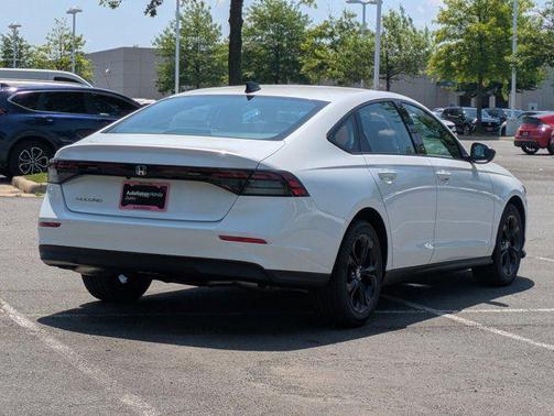 2025 Honda Accord Sport SE 1.5T