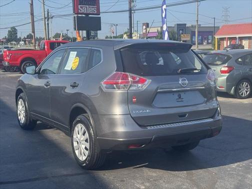 2016 Nissan Rogue SV