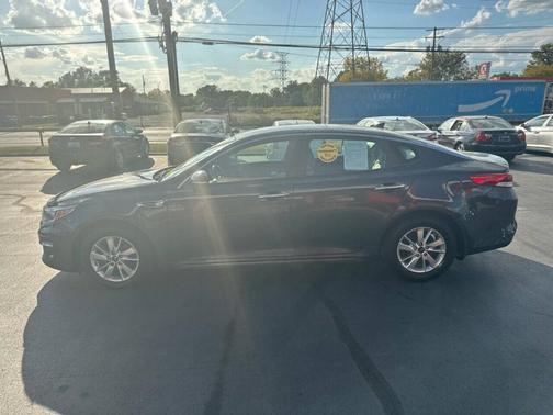 2017 Kia Optima LX
