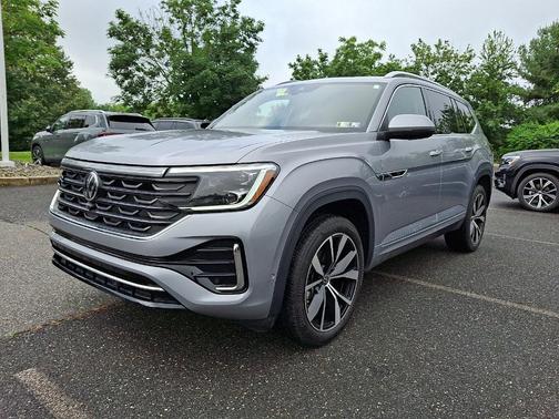 2024 Volkswagen Atlas 2.0T SEL Premium R-Line