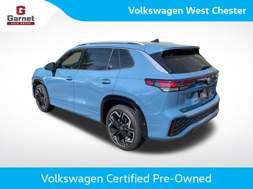 Monterey Blue Pearl 2025 Volkswagen Tiguan 2.0T SEL R-Line