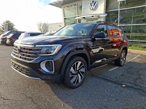 2025 Volkswagen Atlas 2.0T SE