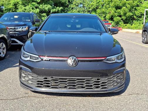 2023 Volkswagen Golf GTI 2.0T SE