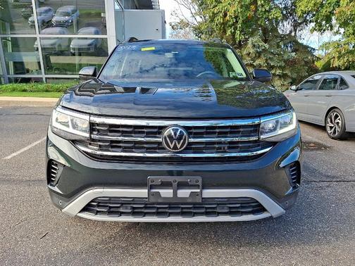 2022 Volkswagen Atlas 3.6 SE w/ Technology