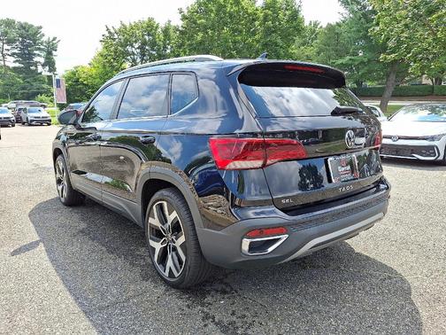 2022 Volkswagen Taos 1.5T SEL