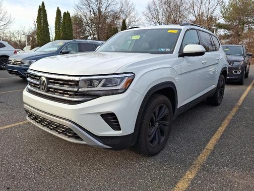 2022 Volkswagen Atlas 3.6 SE w/ Technology