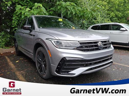 2022 Volkswagen Tiguan 2.0T SE R-Line Black