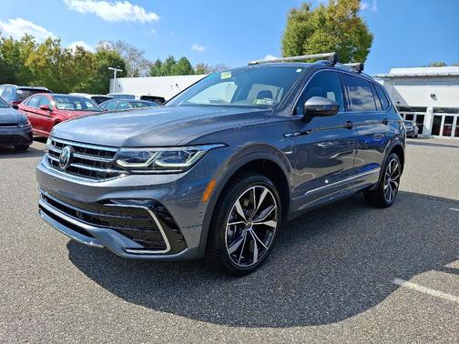 2023 Volkswagen Tiguan 2.0T SEL R-Line