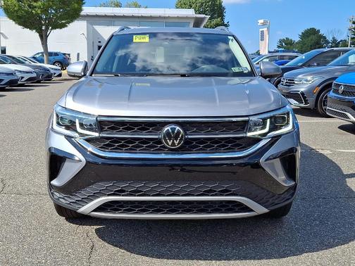 2024 Volkswagen Taos 1.5T SEL