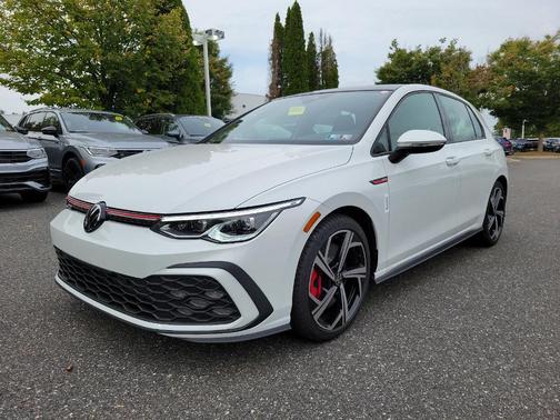 2024 Volkswagen Golf GTI 2.0T SE
