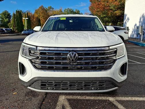 2024 Volkswagen Atlas 2.0T SE