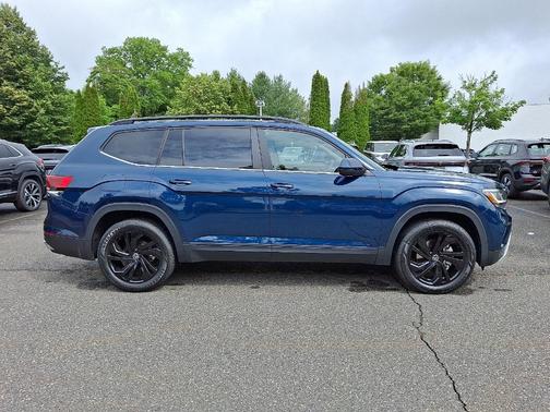 2022 Volkswagen Atlas 3.6 SE w/ Technology