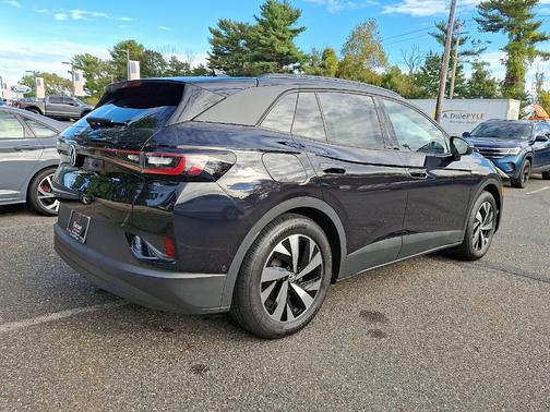 2023 Volkswagen ID.4 Pro